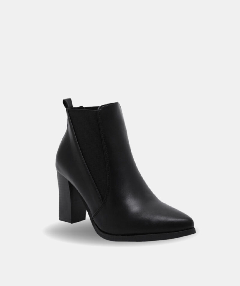 Time and Tru Women's Lug Chelsea Boots